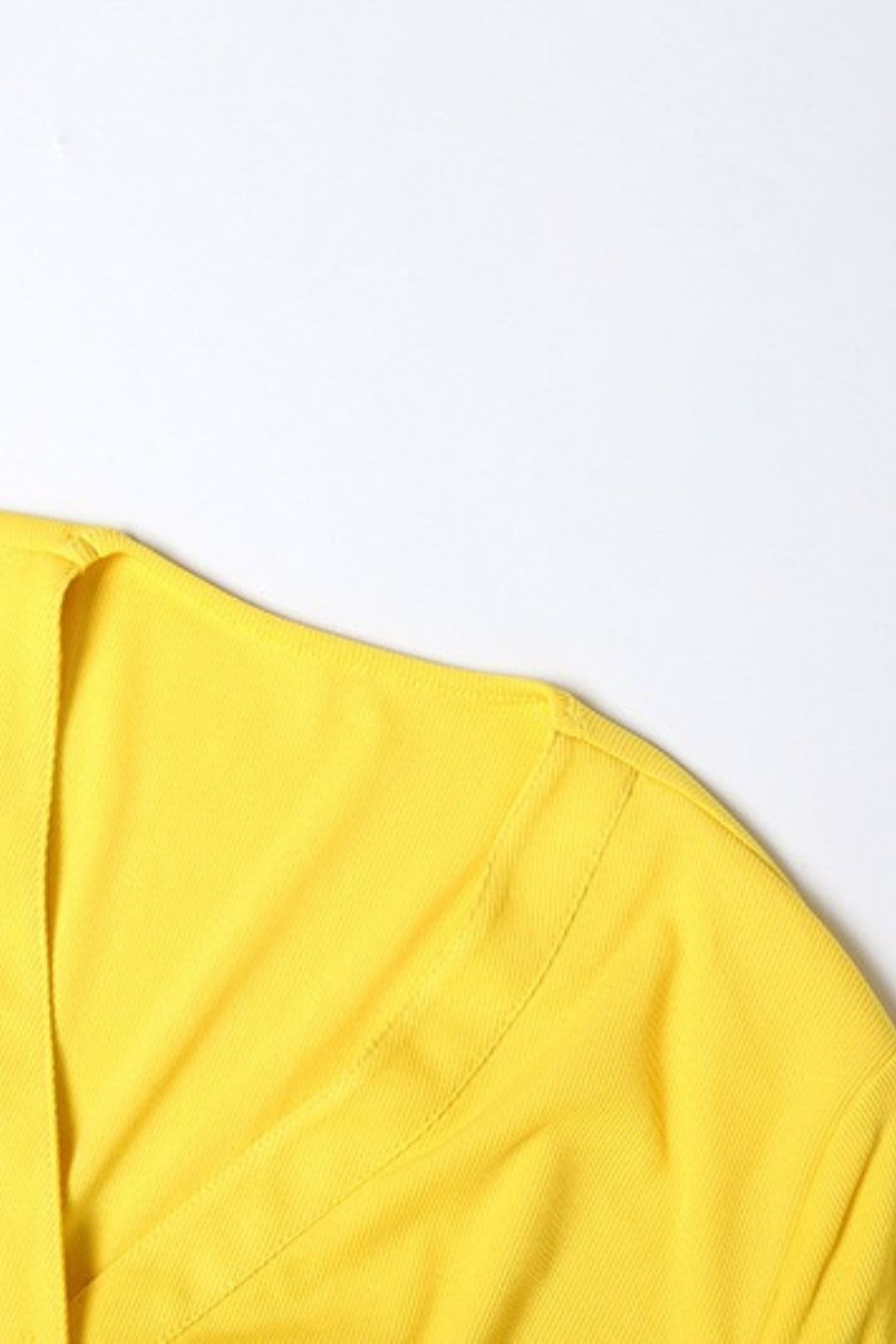 Sexy V-neck Long-sleeved Top And High-waisted Hip-lifting Shorts Casual Suit