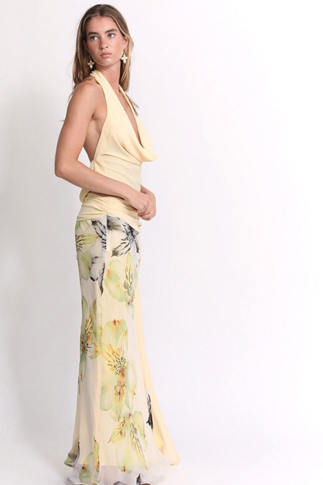 Sexy Backless Halter Neck Top, Slim-fit Printed Long Skirt Three-piece Set