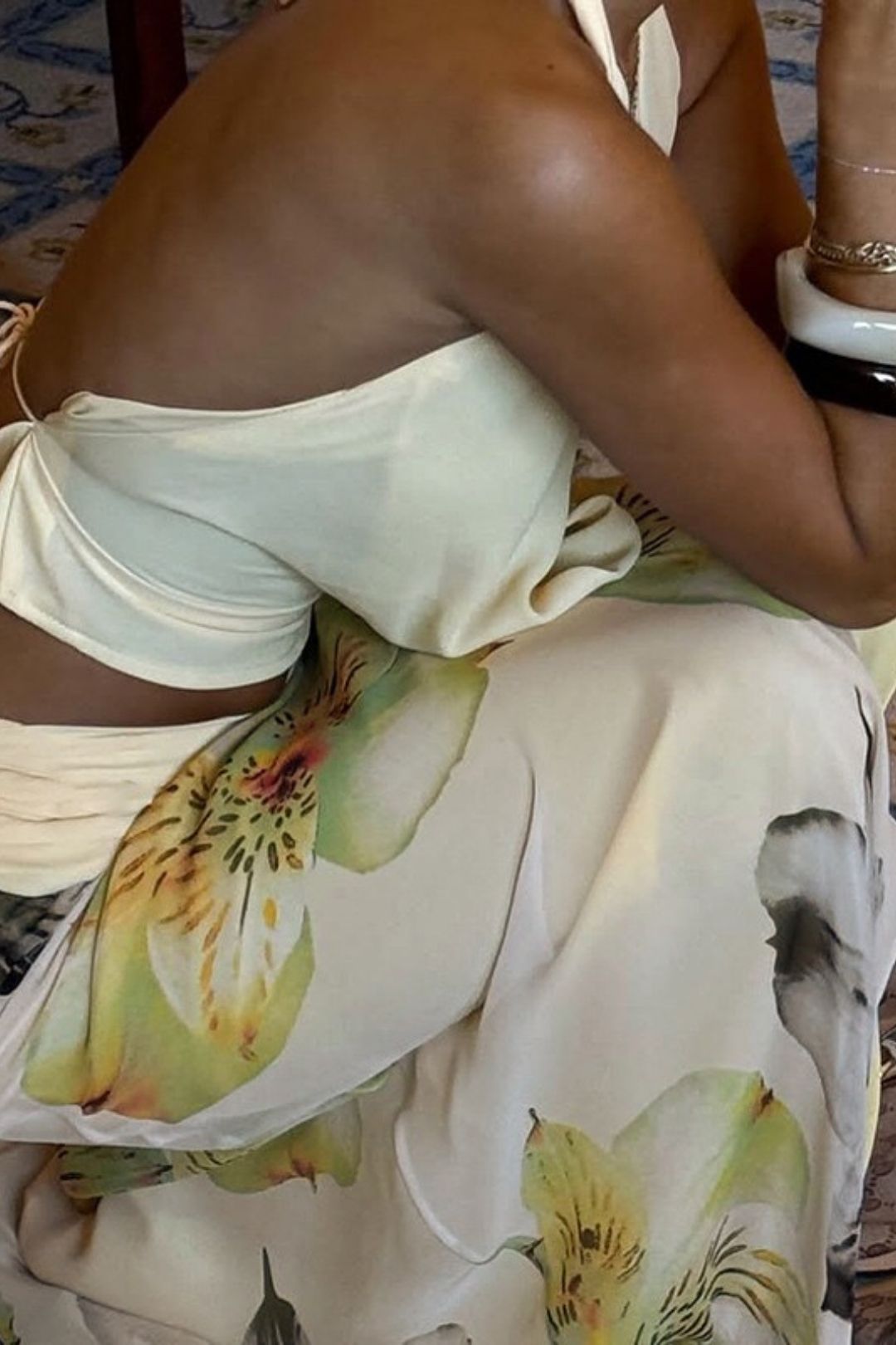 Sexy Backless Halter Neck Top, Slim-fit Printed Long Skirt Three-piece Set