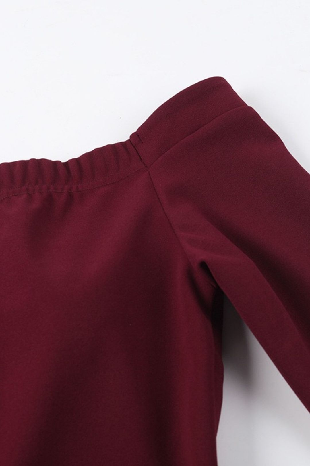 Elegant, Slim-fitting, Bust-enhancing, Waist-cinching A-line Long-sleeved Dress.