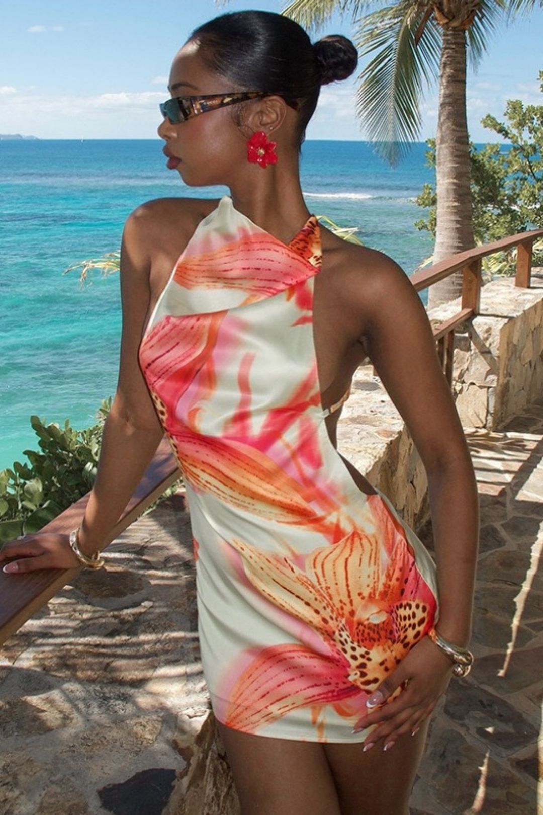 Sexy Vacation Style Printed Backless Hot Girl Bodycon Dress