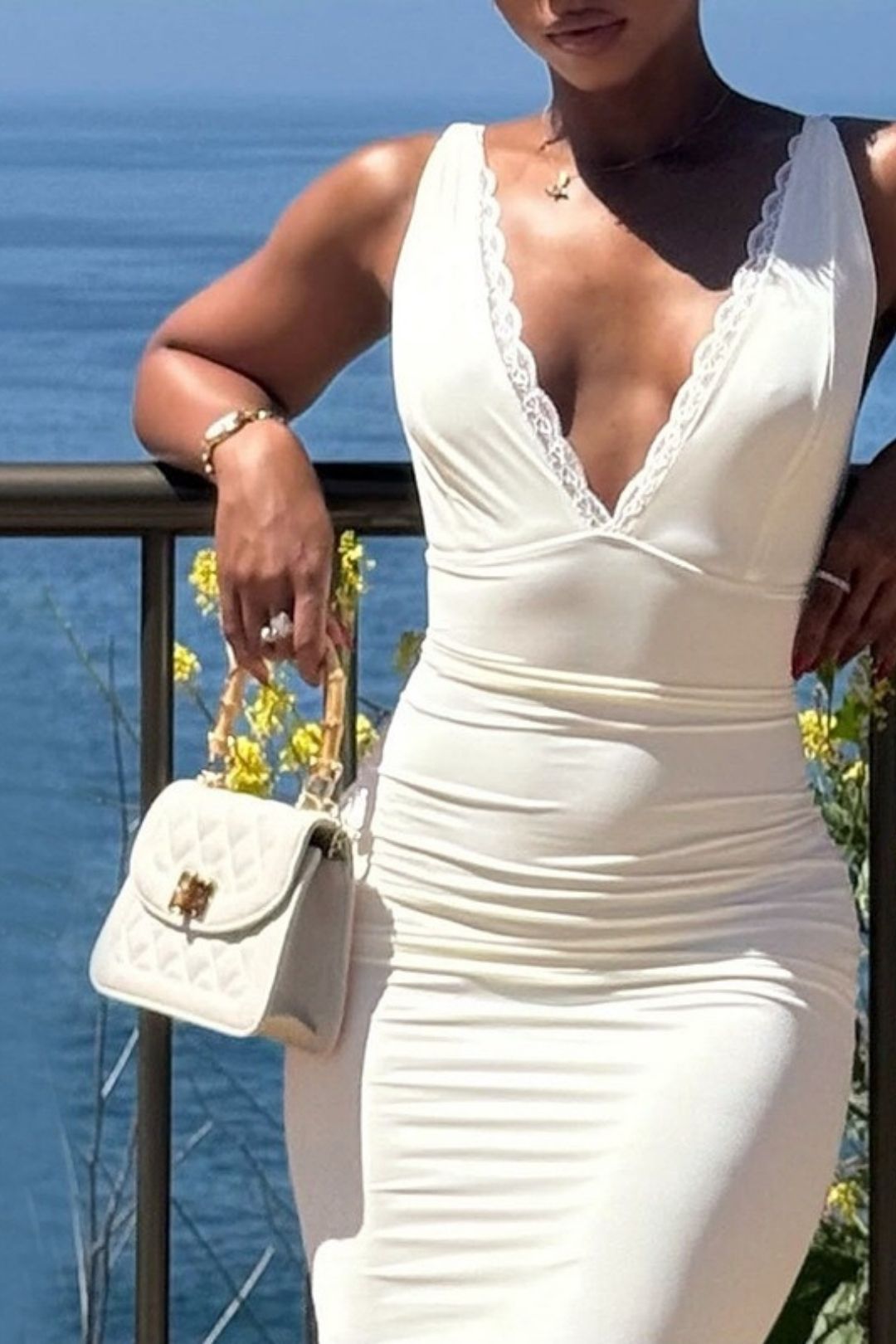 Sexy V-neck Lace-trimmed,backless,slim-fit Vest Dress