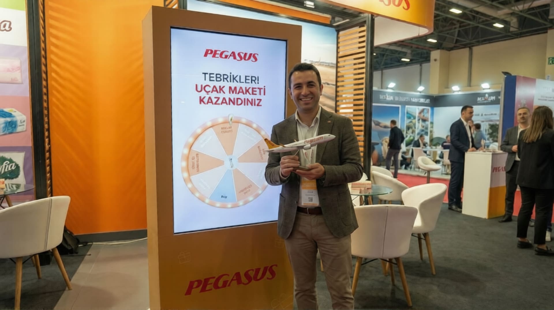 Etkinlikler için İnteraktif DIGITAL GIFT WHEEL Deneyimi ve Dijital Hatıralar | MetasoftCo