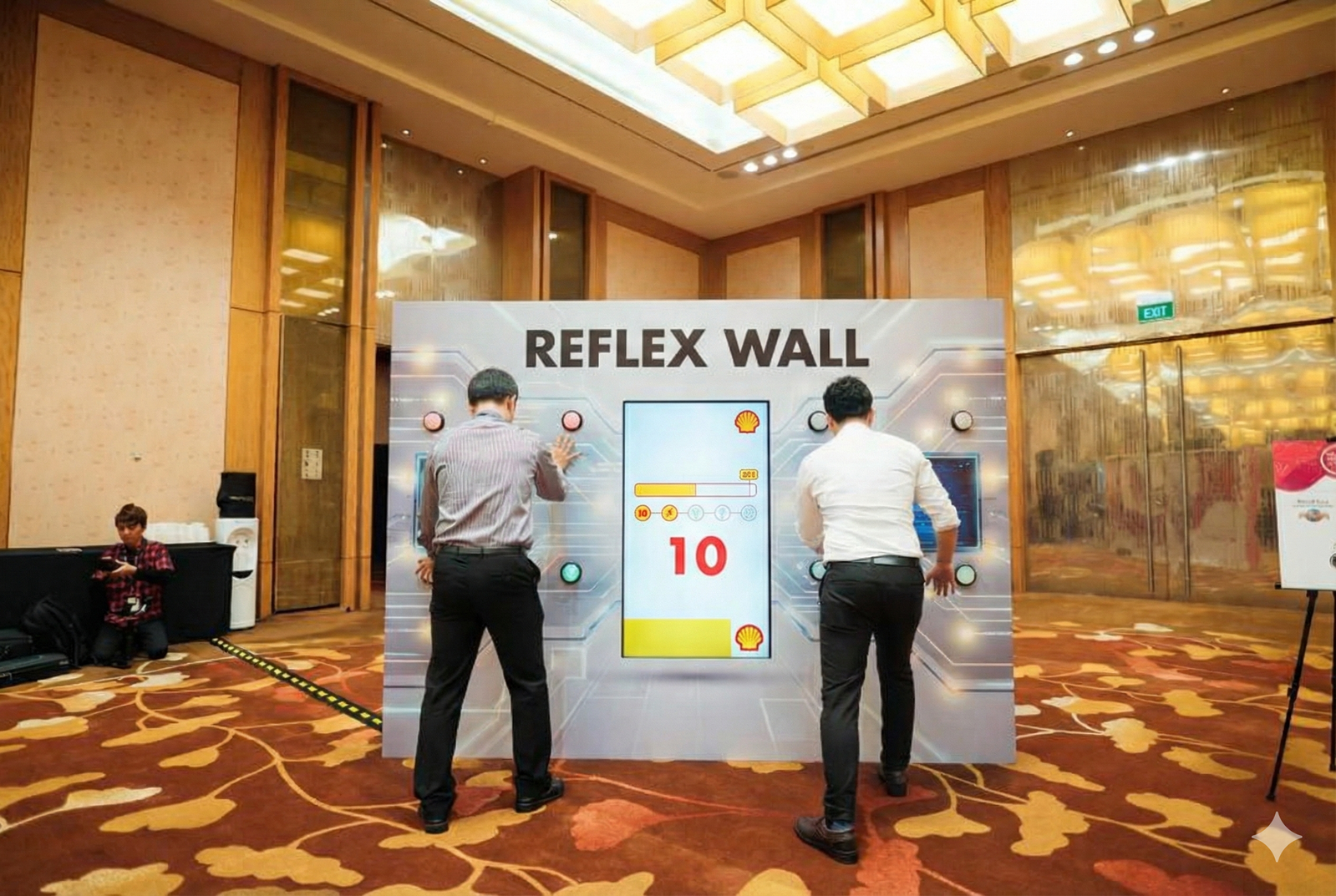 REFLEX WALL Kirala