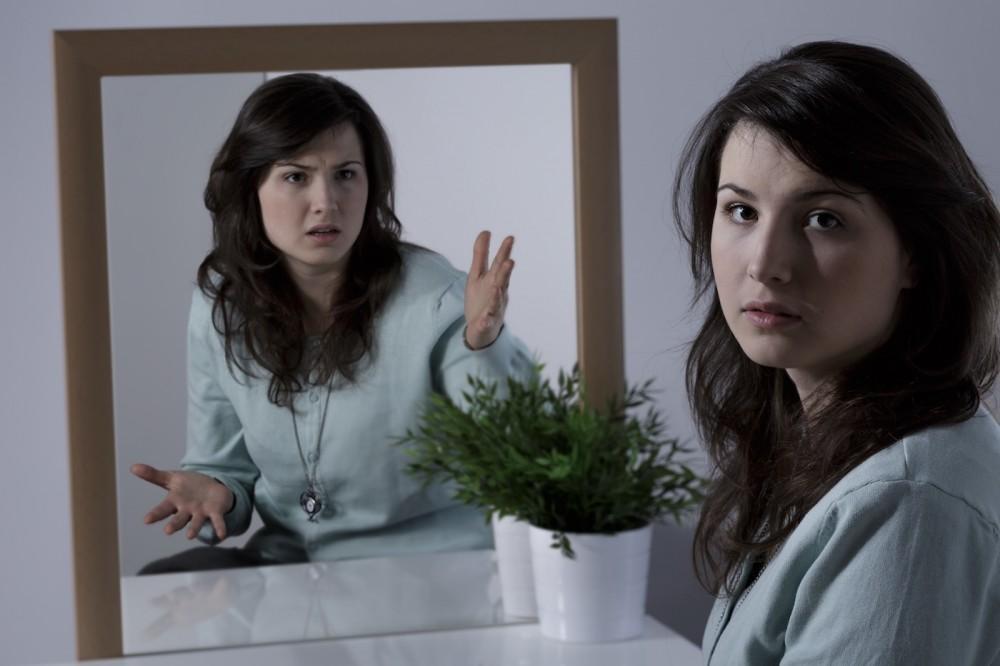 5 Personality Disorder Symptoms That Shouldn't Be Ignored