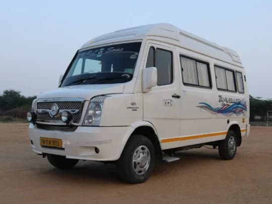 Tempo Traveller 12+1 alternate view