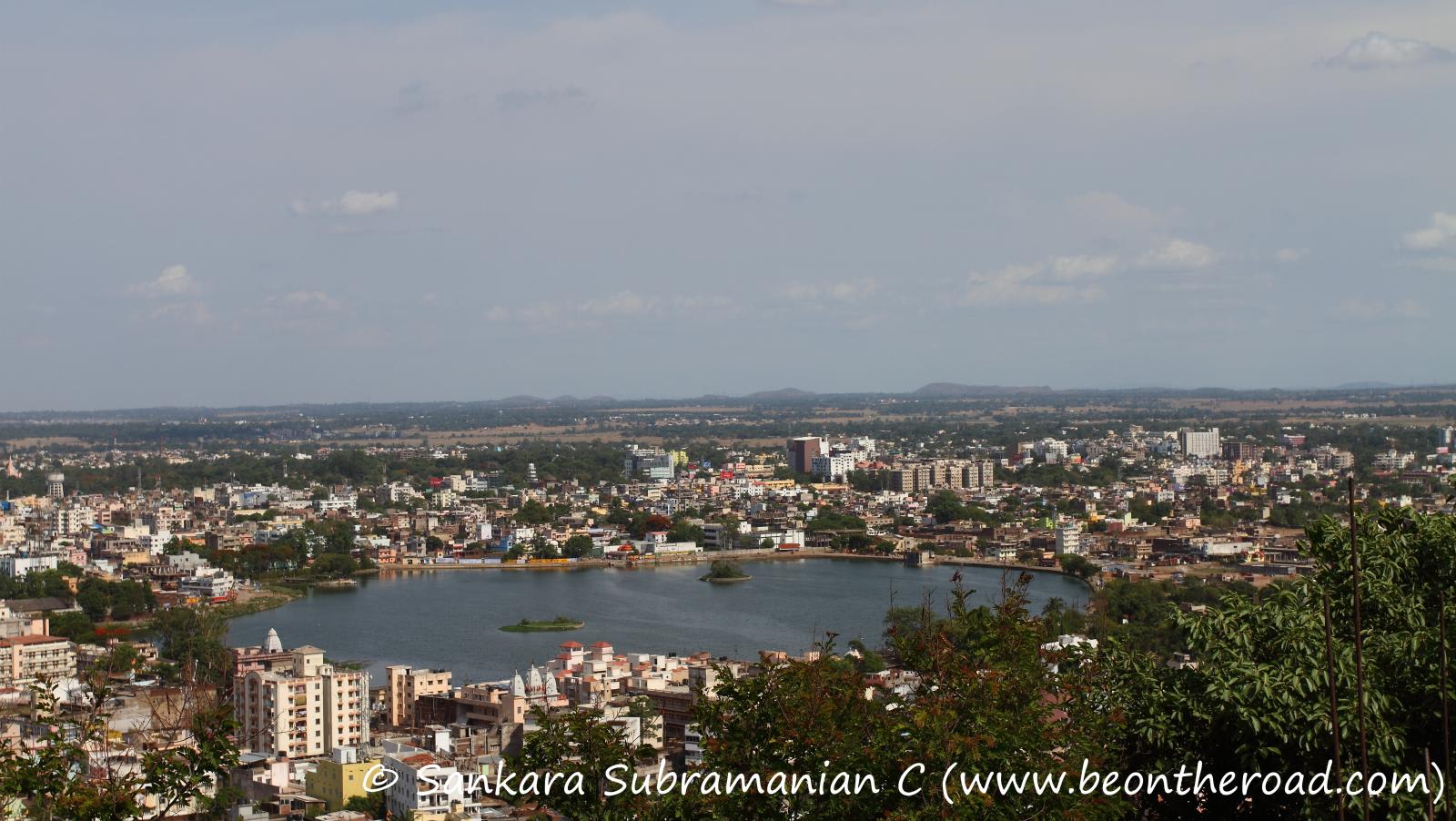 Ranchi city buildings and lake viewed from Pahadi Temple in 2010