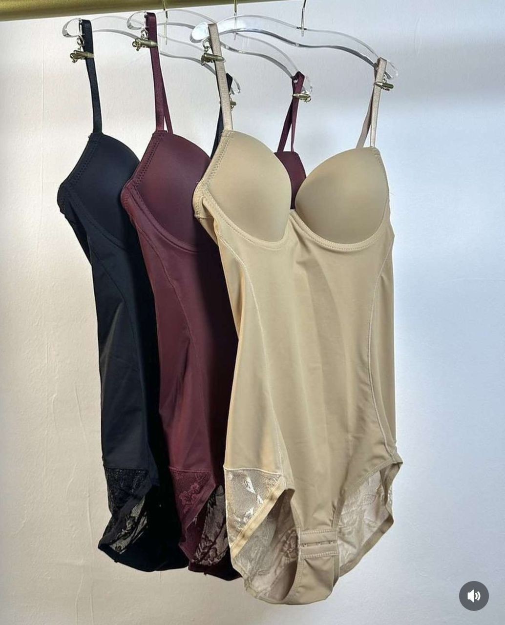 Women bodysuit Spanx Built-in bra Shapewear