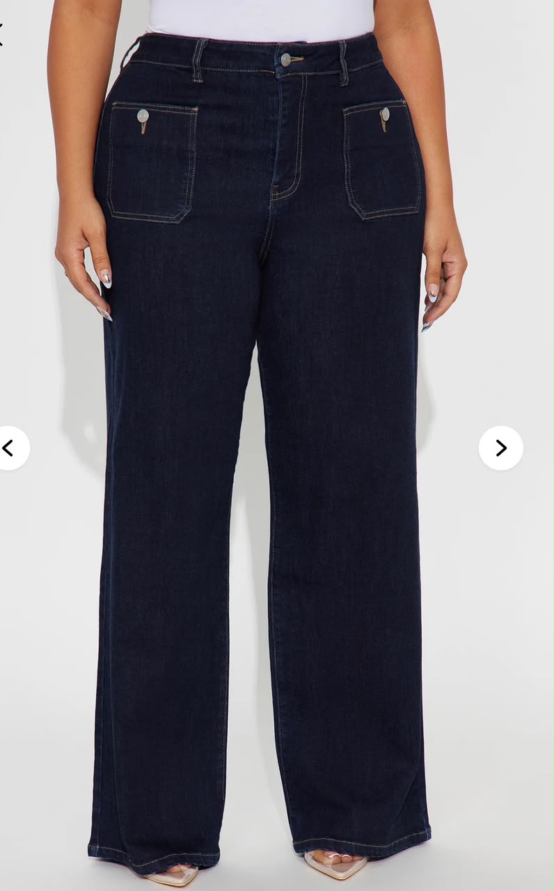 High-Waisted Patch-Pocket Wide-Leg Jeans