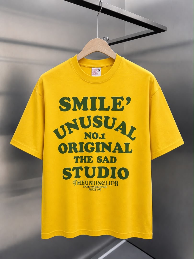 The Unus Club Smile Unusual HQ Graphic Tee – Yellow