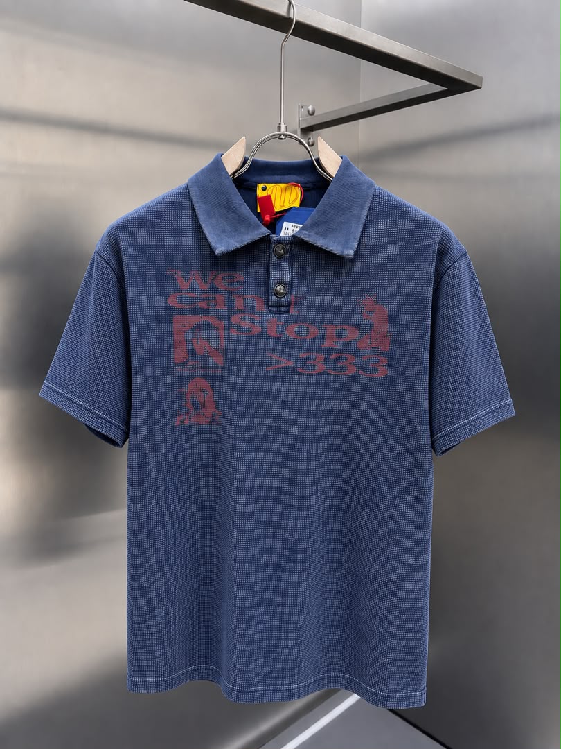 HQ GRAPHIC TEEs