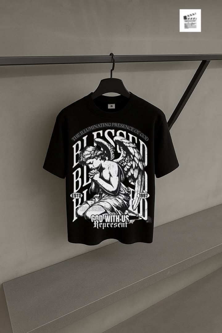 HQ GRAPHICS TEE