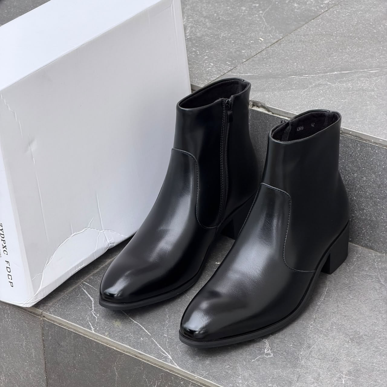 HQ LEATHER BOOTs