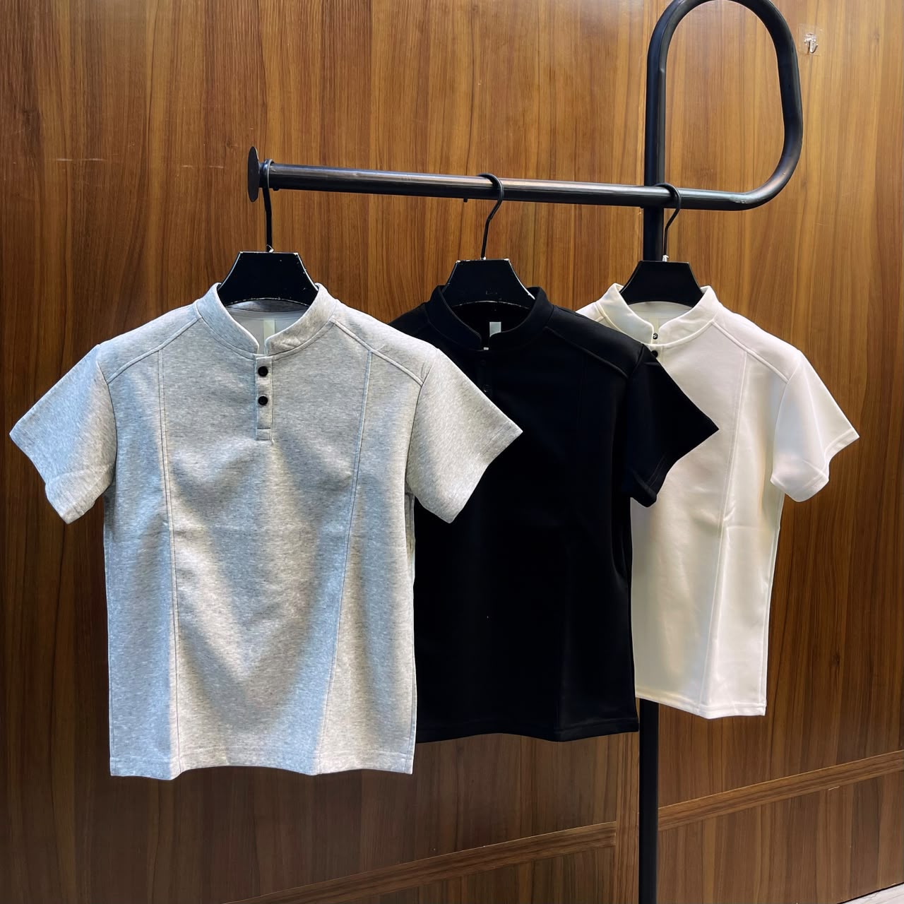PLAIN HENLEY SHORT SLEEVE SHIRTs