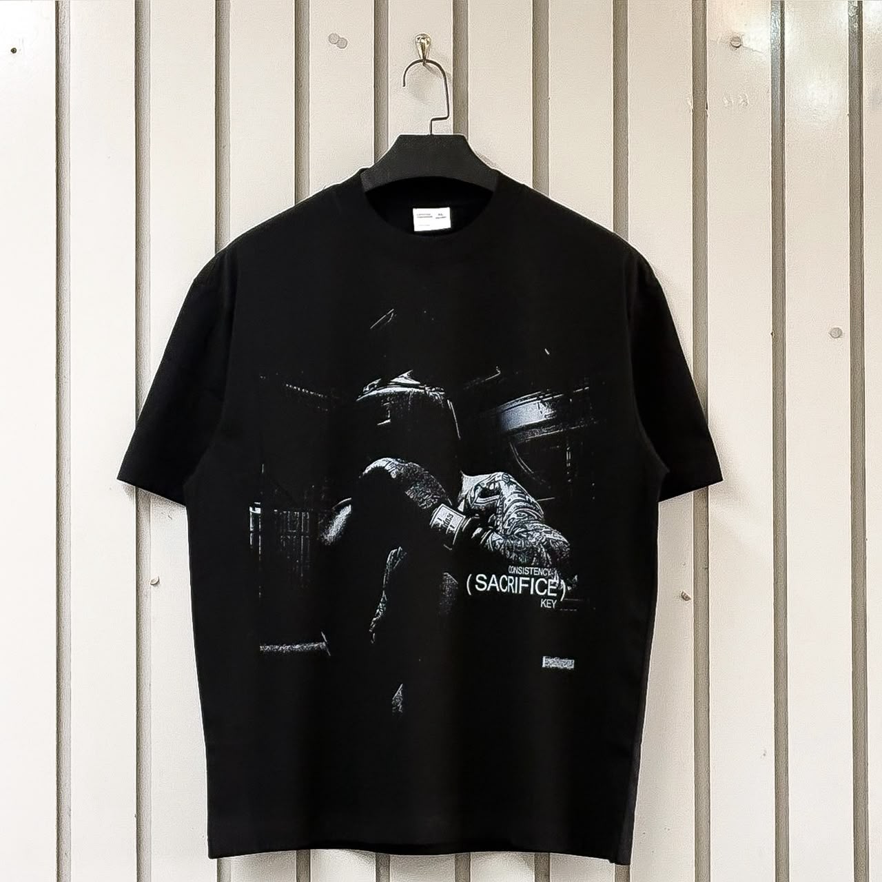 GRAPHIC SHORTSLEEVE TSHIRTs