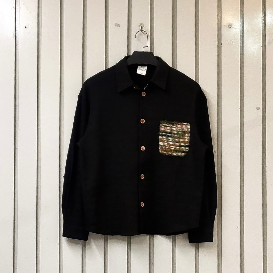 PATCH KNITTED LONGSLEEVE SHIRTs