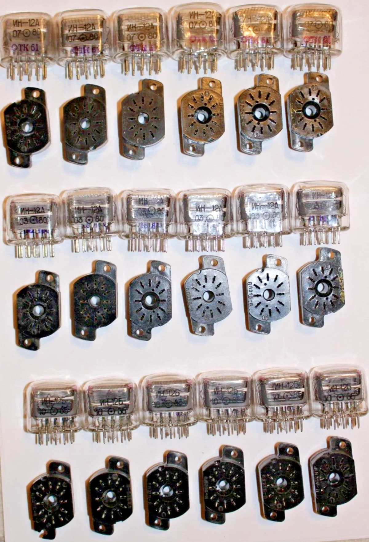 6x IN-12 + Socket Nixie Tube NOS 6pcs IN-12A or IN-12B + 6 Black Sockets Tested - Image 11