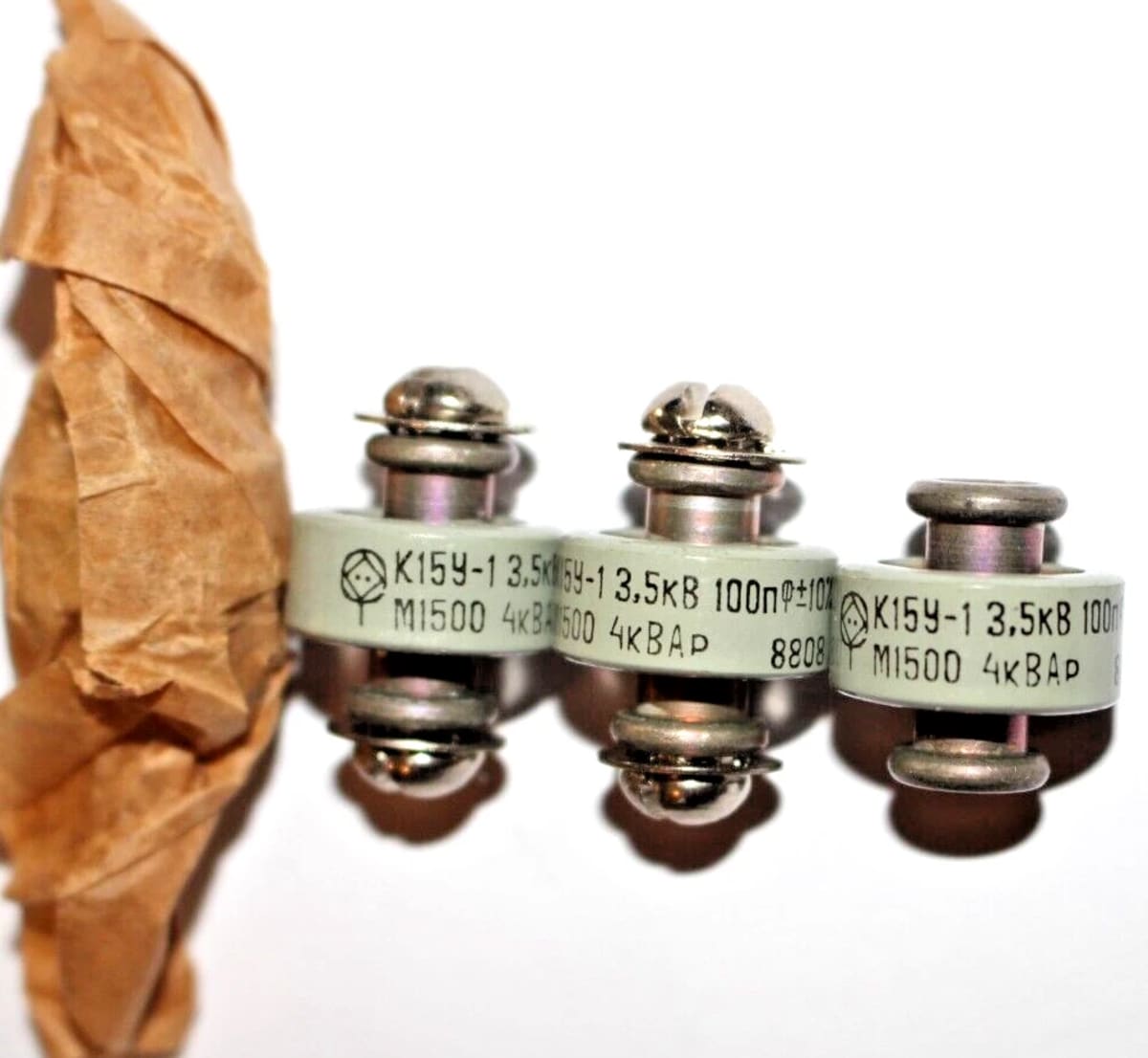 4x NOS K15U-1 K15Y-1 Doorknob Capacitors 100pF 3.5kV 4kVAR High Voltage Ceramic - Image 2