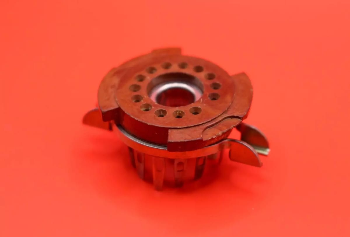 1X Carbolite Socket ~ PL31-P for IN-18 IN-4 IN-7 FEU-85 3LO1I 5LO2I 6LO1 - Image 2