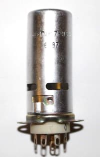8X New PLK7-E55 ПЛК7-Э55 Ceramic Sockets for 7 pin tubes 50mm Alluminium shield - Image 2