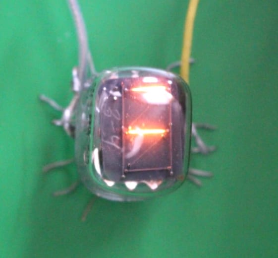 1x IV-20 ИВ-20 ~IV-13 IV-19 Soviet Indicator VFD Nixie Tubes Tested / Reflector - Image 8