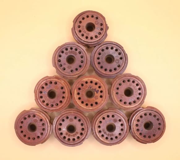 1x PL31-P Carbolite Socket for Nixie IN-18 IN-4 IN-7 CRT FEU-85 3LO1I 5LO2I 6LO1 - Image 4