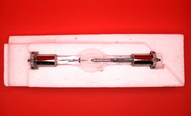1x New UXL-151D-O 150W USHIO Short Arc Xenon Gas Discharge Lamp / Original box - Image 13
