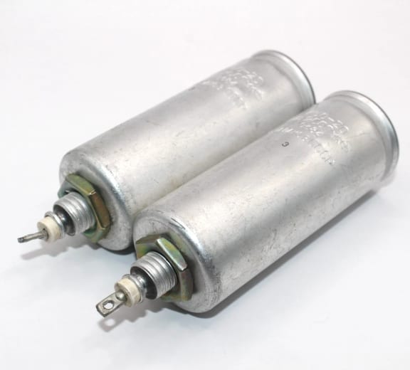2x NOS K50-20 2000uF 50V Electrolytic Capacitors 2000 uF 50 V / 2pcs in one lot