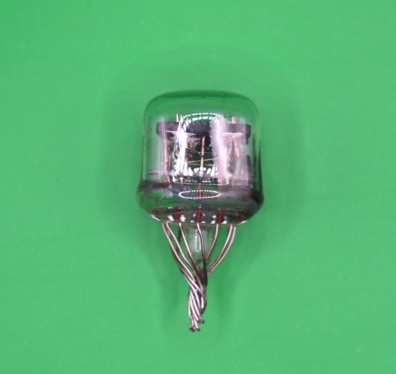 1x IV-20 ИВ-20 ~IV-13 IV-19 Soviet Indicator VFD Nixie Tubes Tested / Reflector - Image 3