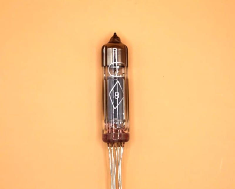 2x 6N21B 6Н21Б Dual Mini triode amplify low frequency voltage / NOS / OTK / 2pcs - Image 3