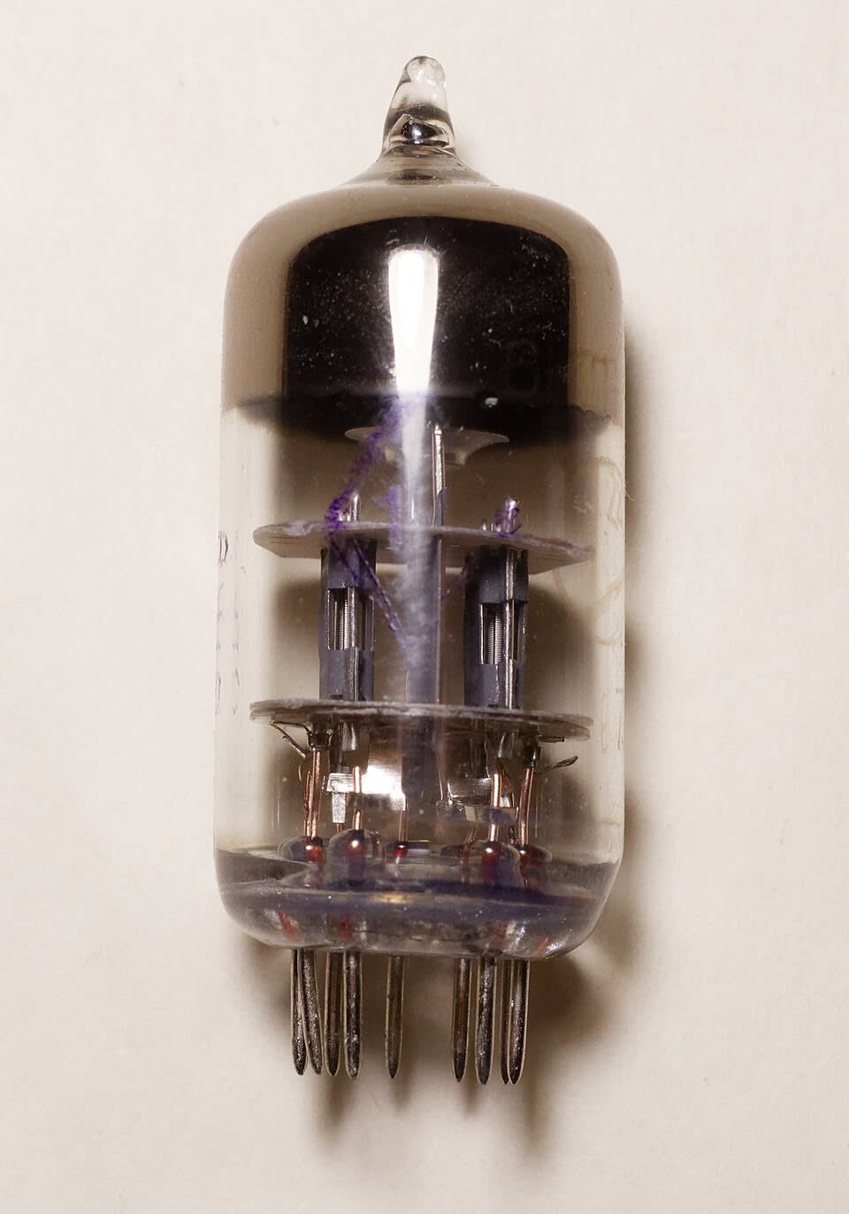 Soviet 6N3P-EV ruggedized long-life double triode made in 1979