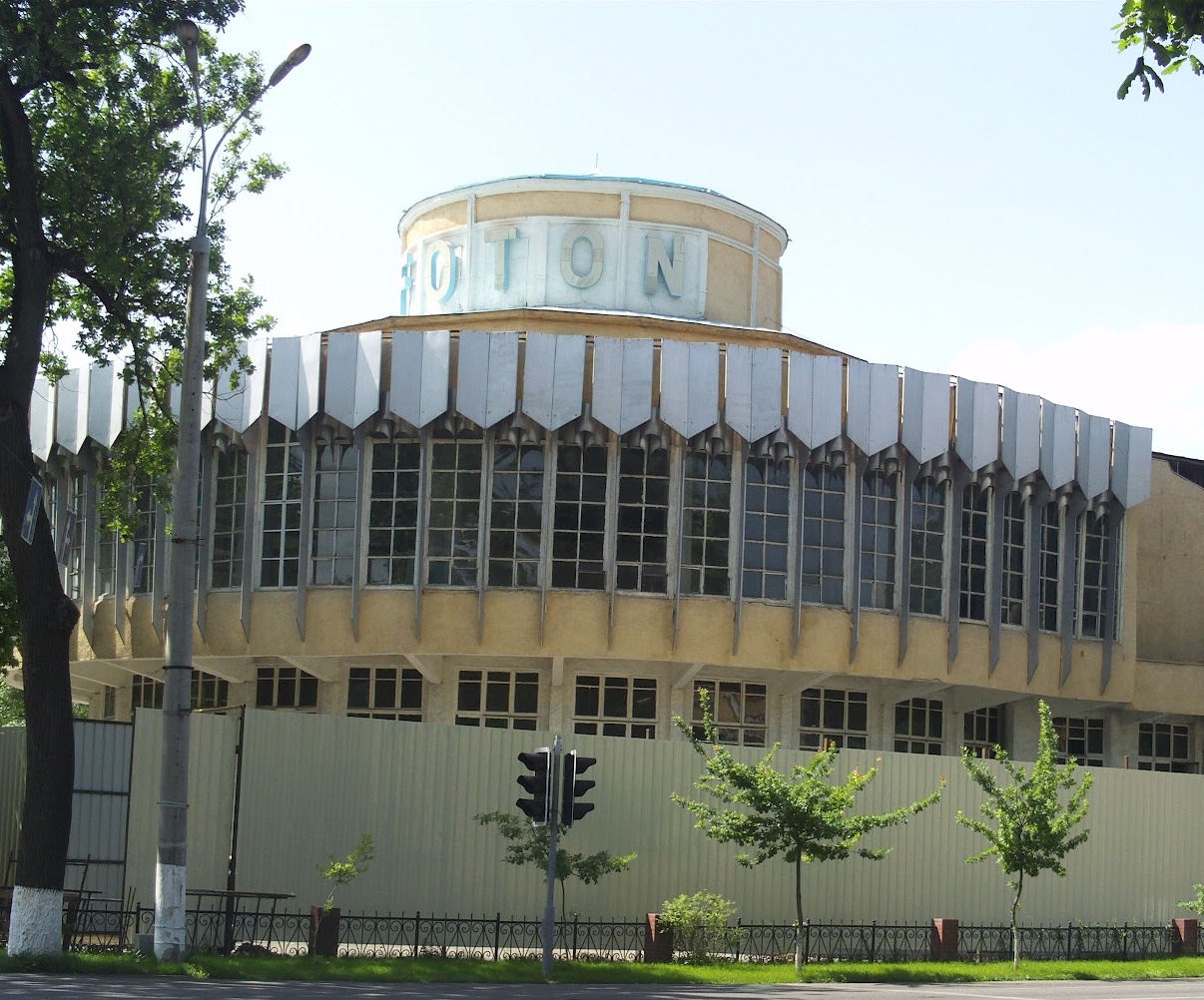 Foton factory building in Tashkent