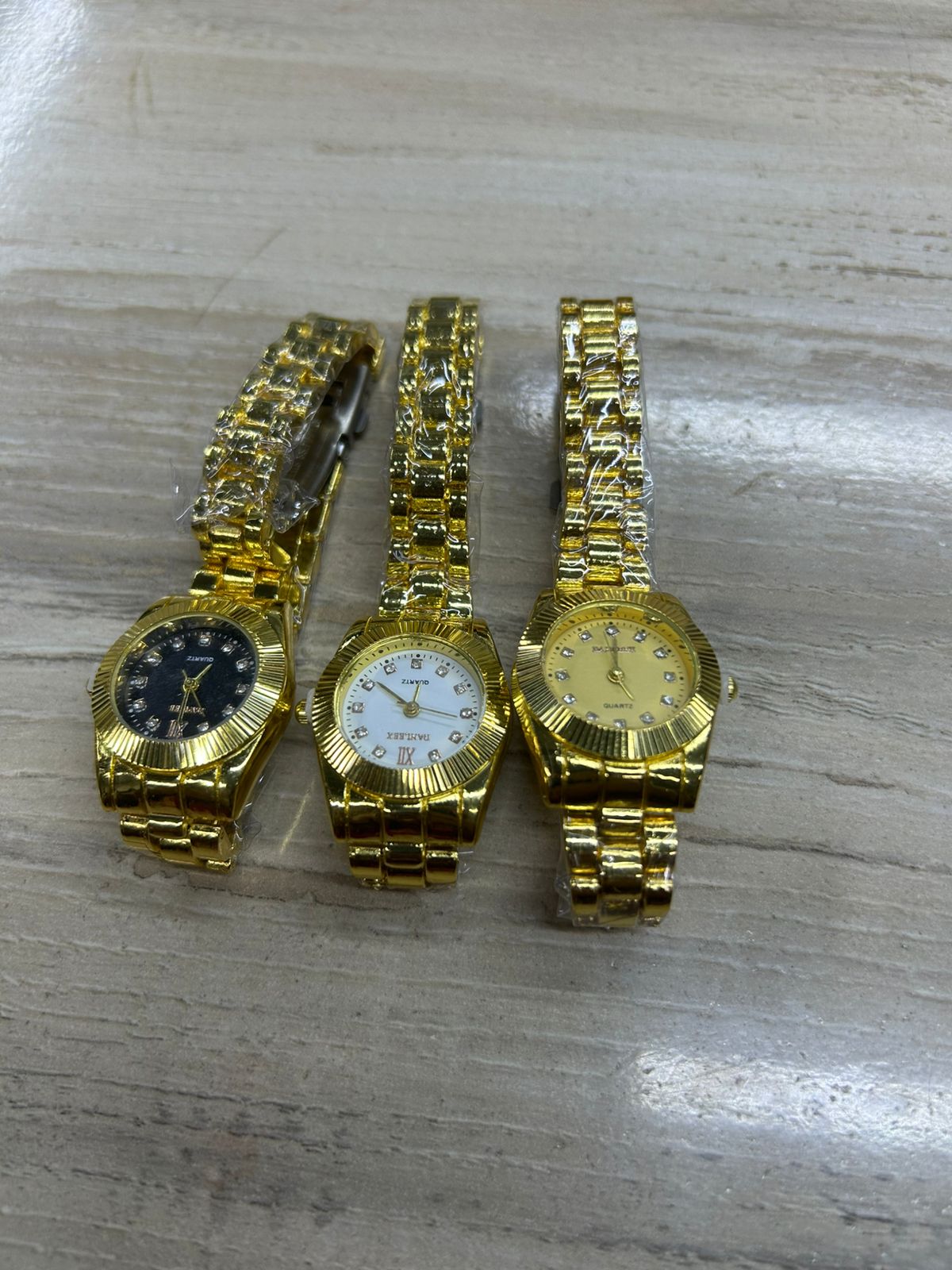 Stainless steel ladies watch