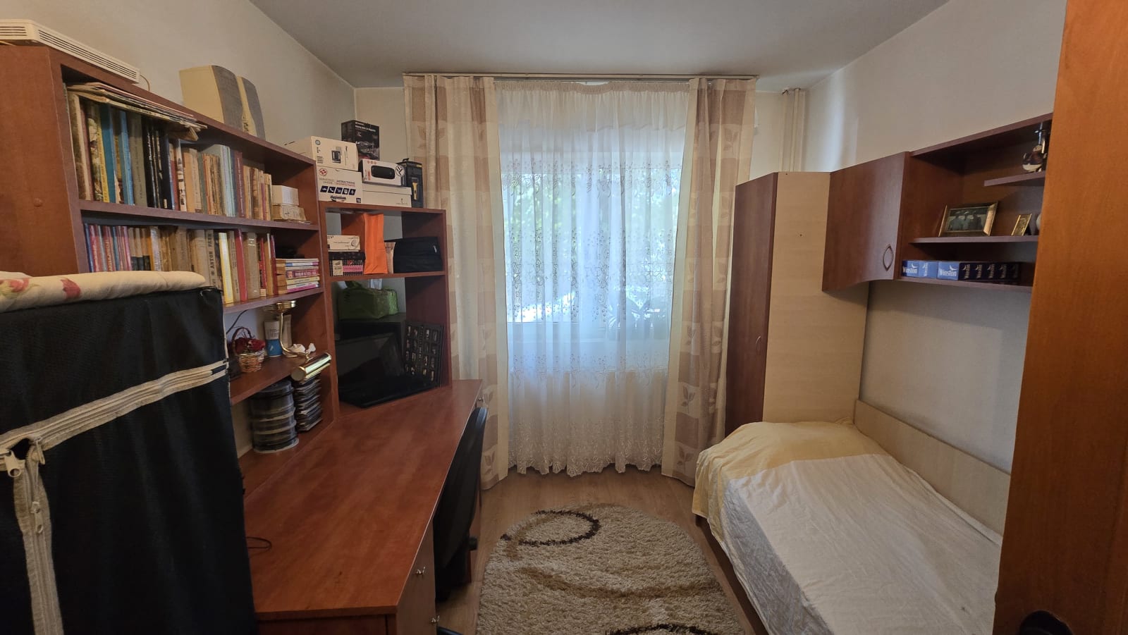Apartament de vânzare – fotografia 2