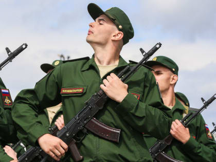 Возможности для вступления в ряды вооруженных сил России