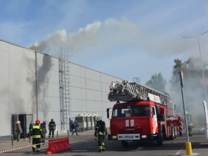 Учения в торговом центре «Глобус»