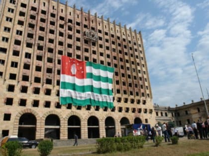 Некоторые общественные организации Абхазии высказались против вступления в состав России