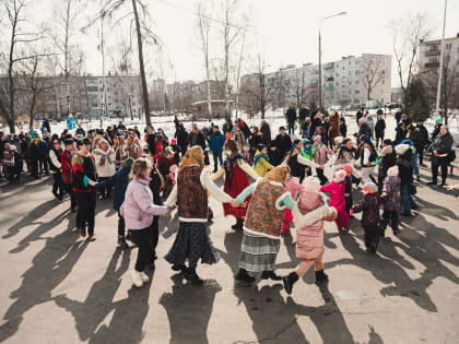 Депутат Госдумы Александр Толмачёв пообщался с сотрудниками избирательных комиссий в Лосино-Петровском