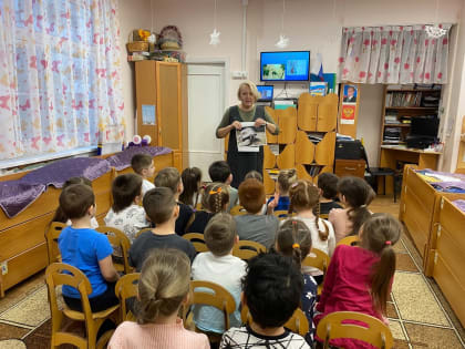 Литературный час в Тучковской детской библиотеке