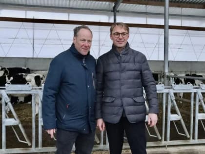 Министр сельского хозяйства посетил животноводческий комплекс в Подмосковье