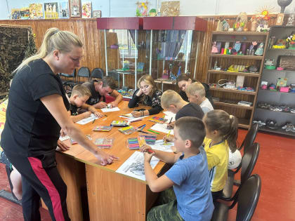 Информационный час в Златоустовской библиотеке