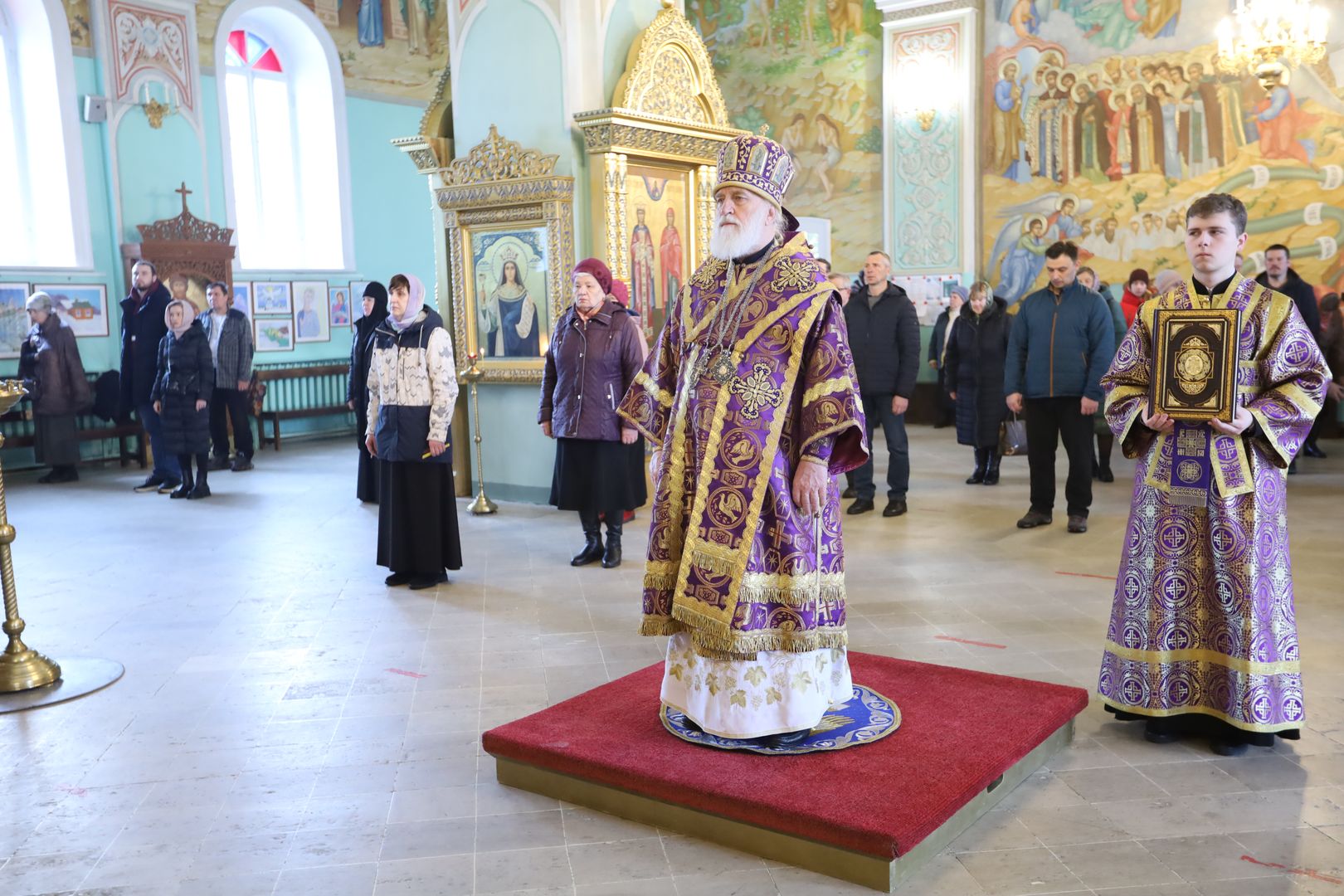 тихвинский храм в коломне