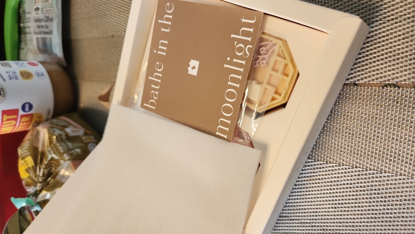 an image of something