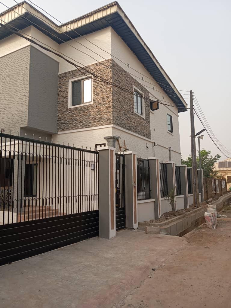 800 sqm 6 Bed Duplex at Ilorin, Kwara · Ilorin, Kwara · Listing photo 1 of 1