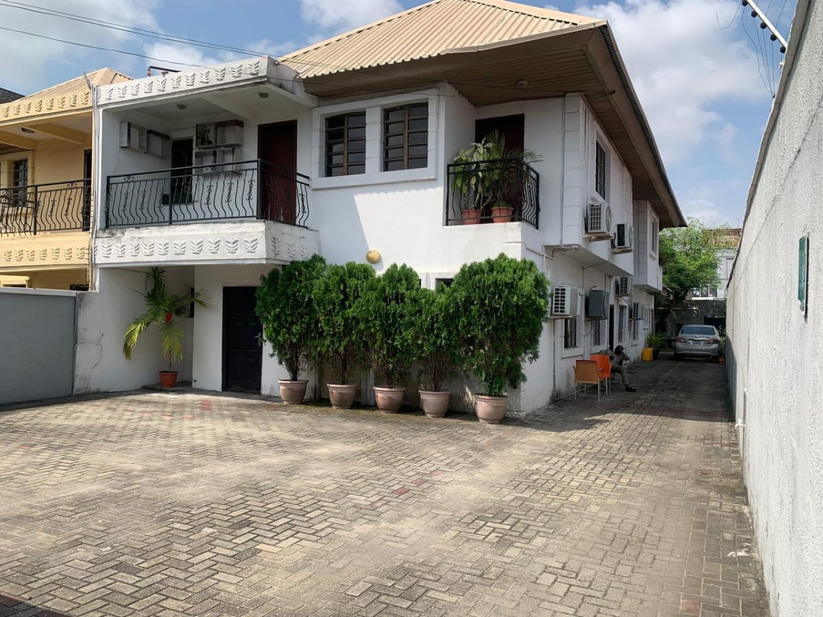 5 Bed Semi detached at Lekki Phase 1, Lekki, Lagos · Lekki Phase 1, Lekki, Lagos · Listing photo 1 of 1