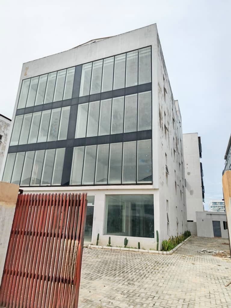 1200 sqm Office at Admiralty Way, Lekki, Lagos · Admiralty Way, Lekki, Lagos · Listing photo 1 of 1