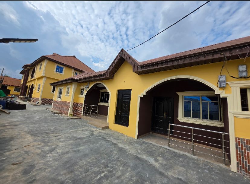 2 Bed Apartment at Ologuneru, Ibadan, Oyo · Ologuneru, Ibadan, Oyo · Listing photo 1 of 1