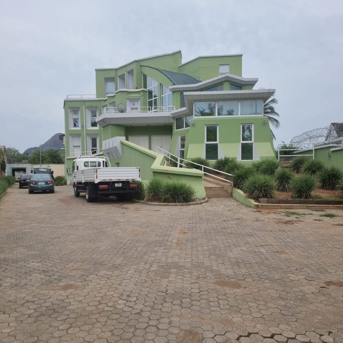 1600 sqm 6 Bed Duplex at Maitama, Abuja, FCT · Maitama, Abuja, FCT · Listing photo 1 of 1