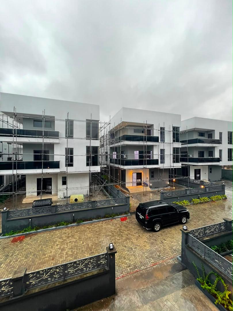 4 Bed Semi detached at Ikoyi, Lagos · Ikoyi, Lagos · Listing photo 1 of 1