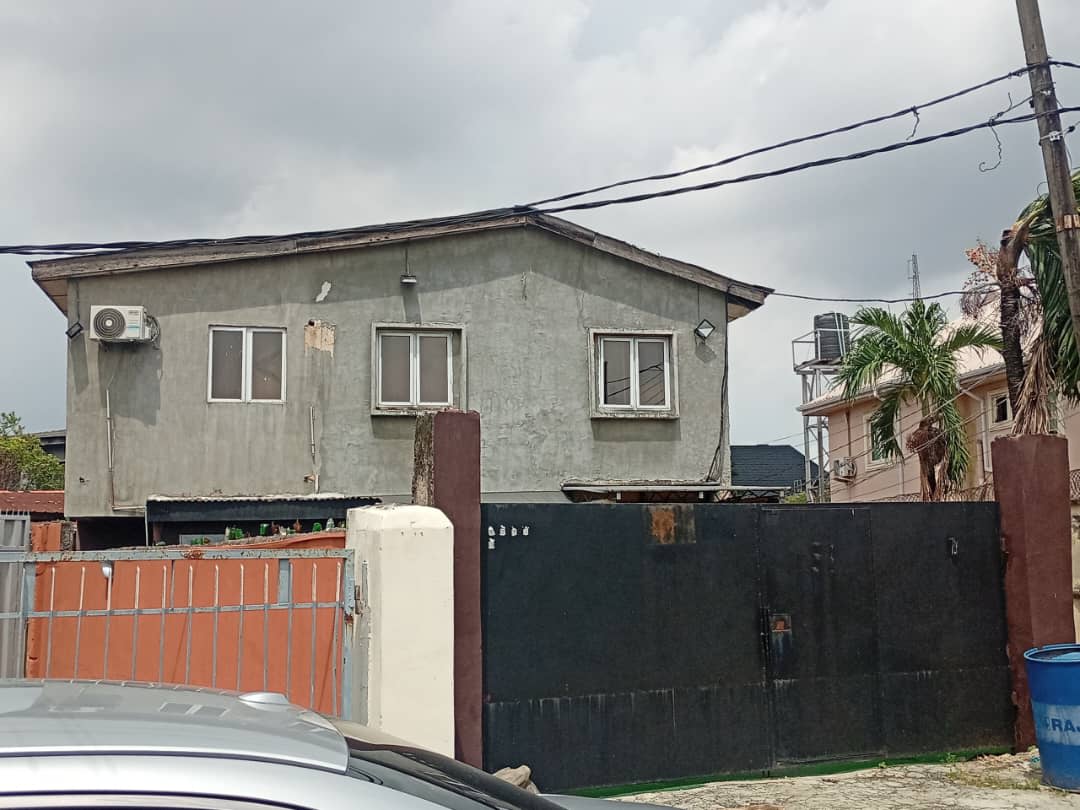 3 Bed Duplex at Ogunlana, Surulere, Lagos · Ogunlana, Surulere, Lagos · Listing photo 1 of 1